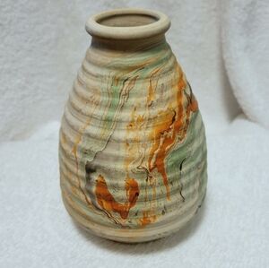 Namadji Indian Pottery Swirl ribbed vase